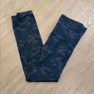Women's Spanx Tummy Control Camo Leggings - Black Large